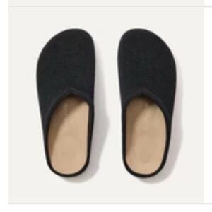 New Rothy’s ReVelvet Casual Clogs Shoes Black Women size 11